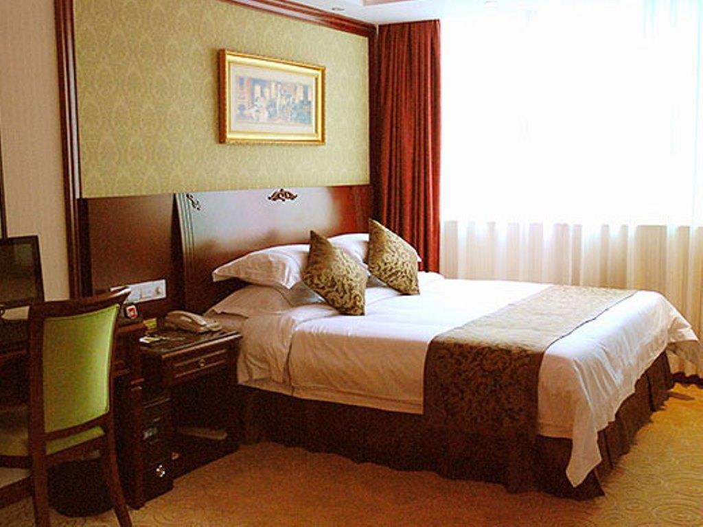 Vienna Hotel Shenzhen Train Station Branch Экстерьер фото